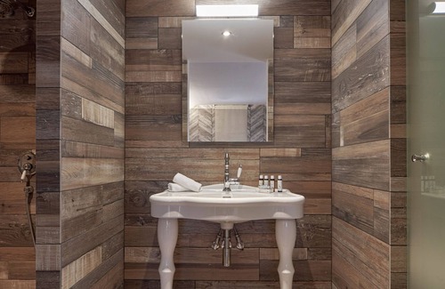 Monastiraki Hotel | 18 Micon Street