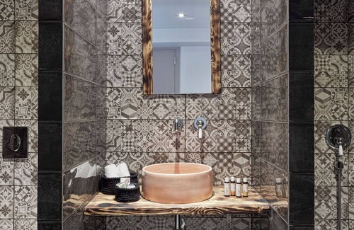 Monastiraki Hotel | 18 Micon Street