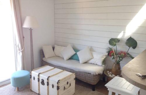 Saint-Palais-sur-Mer Apartment | 18 Rue de la Corvette