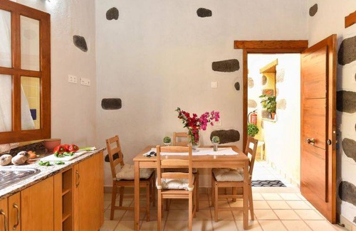 Ingenio House | 180 m² Farmhouse ∙ 4 bedrooms ∙ 8 guests