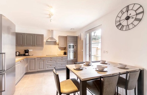 Vichel-Nanteuil House | 180 m² House ∙ 4 bedrooms ∙ 10 guests
