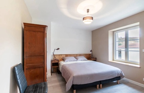 Vichel-Nanteuil House | 180 m² House ∙ 4 bedrooms ∙ 10 guests