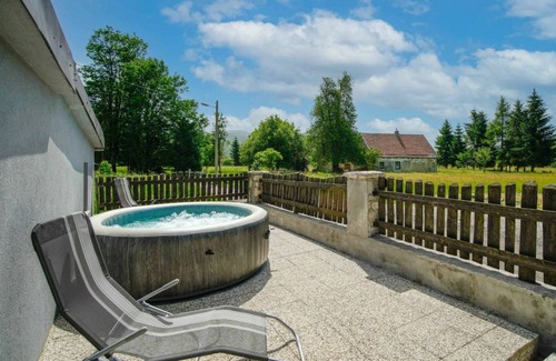 Fuzine House | 180 m² House ∙ 4 bedrooms ∙ 8 guests