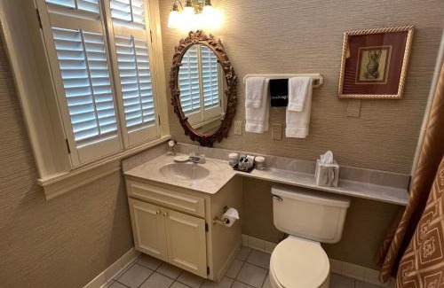 Macon Hotel | 1842 Inn