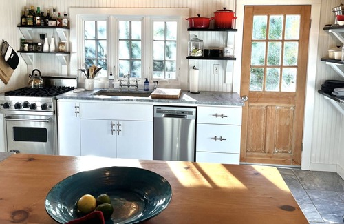 Sag Harbor Cottage | 1865 Cottage, Designer Cottage - Walk to Main Street, Sag Harbor Village