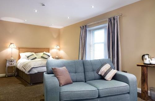 Stainland Hotel | 1885 the Venue - Pub, Restaurant, Rooms & Function House