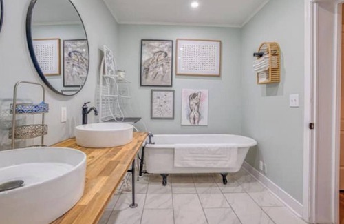 Sheffield House | 1920s Charm Meets Modern Luxury in heart of Shoals