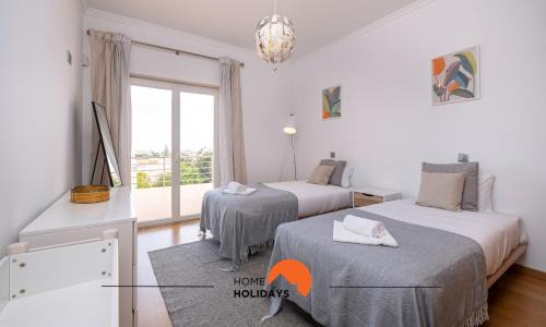 Branqueira Villa | #196 Beach & Golf by Home Holidays