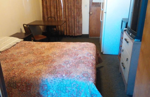 Coalville House | 1960's "Modern" era Motel. Historic Echo City, Utah