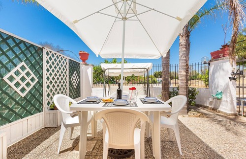 Porto Cesareo House | 1960 Villa Aurora - Mono Aury by Barbarhouse