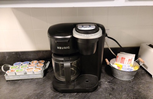 Bristol Apartment | 1B/1B Apt. on Hobby Farm π π in Bristol. 5 minutes from Newfound Lake