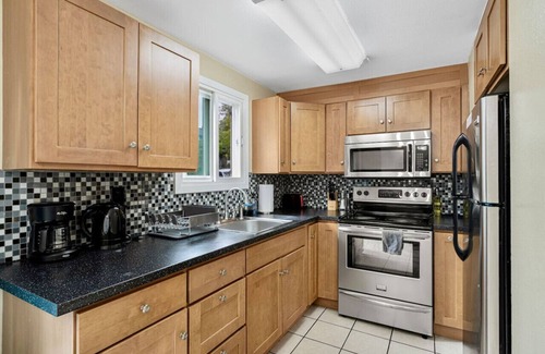 Highline Apartment | 1b1b Cute Apt @South Seattle close to airport