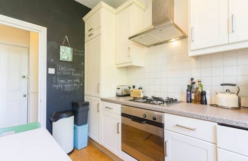 Woodberry Down Apartment | 1BD Flat Stoke Newington Well Connected CityCentre