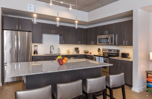 Civic District Resort | 1Bed/1Bath - Gorgeous Downtown Austin Resort!