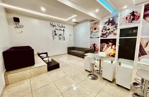 Ofin House | 1bed - Balcony - Pool - Gym - Spa