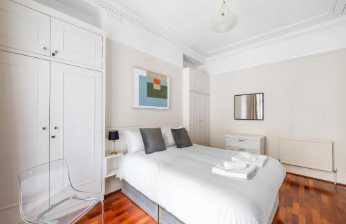 Redcliffe Apartment | 1Bed Flat In Earl's Court