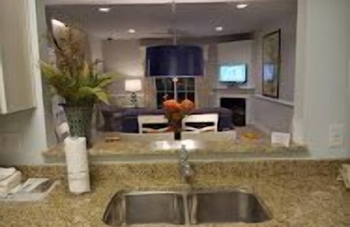 Lackey Resort | 1BR 1BTH - Family of 4 - Resort Stay 5 min from Bush Gardens & Water Country USA