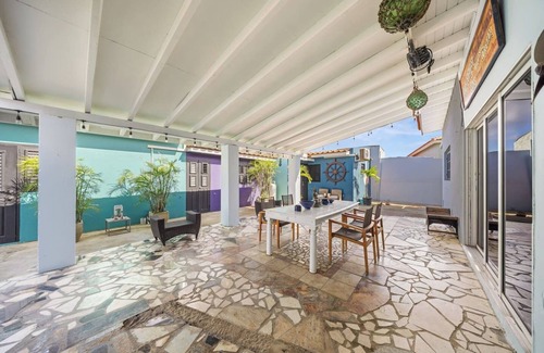 Esmeralda Apartment | 1BR 2 min to the beach, Fully Equipped Escape, Warm, Relaxing & Perfect for Two