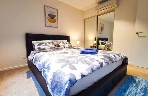 Adelaide Central Business District Apartment | 1BR Adorable Apt on Gouger