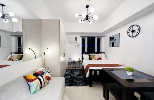 Barangka Ilaya Apartment | 1BR Condotel with Balcony at SM Light Residences #LT01-1