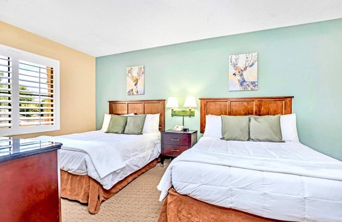 Southwest Orlando Apartment | 1BR w 2 Queen Beds -near Disney w Pool Hot tub