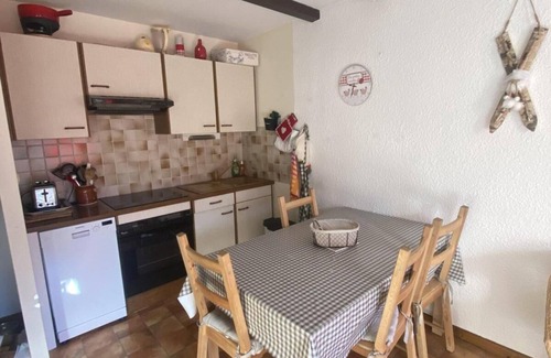 Villard-de-Lans Apartment | 1st floor, balcony, tv, 50m², Villard de Lans