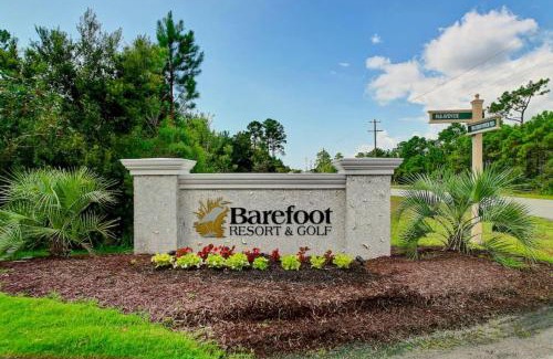 North Myrtle Beach Apartment | 1st Floor - Dog Friendly - 4 beds - Resort Pools by myBeach Vacation Rentals