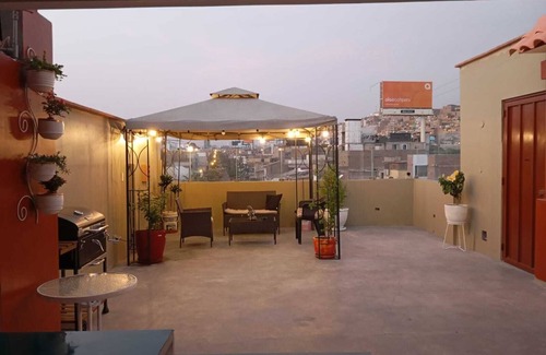 Santiago de Surco Apartment | 1st Floor in Surco 20 mins to park Kennedy Miraflore - Hospedaje las lilas Surco
