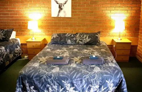 Mirboo North Hotel | 1st T Motel