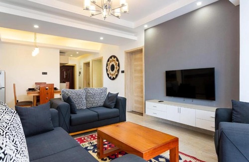 Thompson Estate Apartment | 1X BEST URBAN OASIS