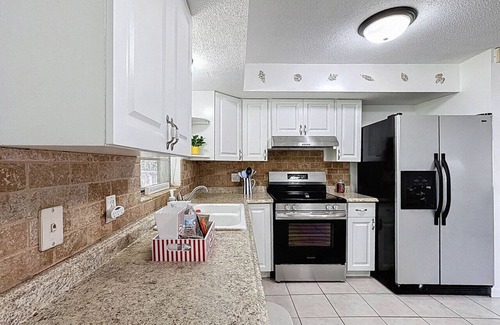 Crystal River House | 2/1 Home in Beautiful Crystal River