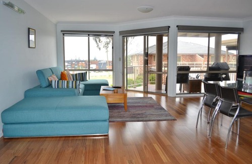 Bermagui House | 2 6 Carnago