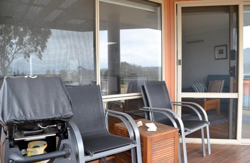 Bermagui House | 2 6 Carnago