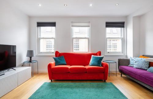 Waterloo Apartment | 2 bed 2 bath Penthouse,terrace,London Eye,sleeps 6