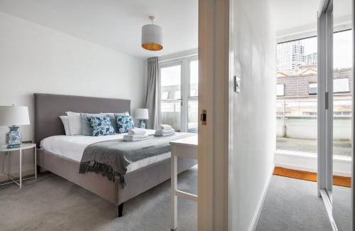 Waterloo Apartment | 2 bed 2 bath Penthouse,terrace,London Eye,sleeps 6