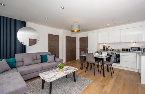 Old Trafford Apartment | 2 bed - 5 mins from Old Trafford