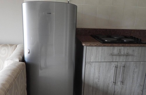 Harare Apartment | 2 Bed Apartment With En-suite Kitchenette - 2064
