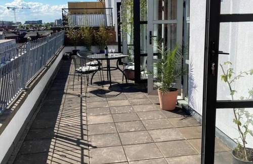 The Liberties Apartment | 2 Bed City Centre Penthouse with Cathedral Views