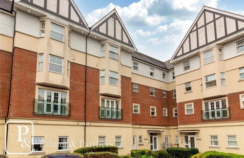 Colchester Apartment | 2 Bed-colchester Apartment-freep- Tv-wifi