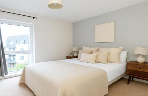 Park Royal Apartment | 2 Bed Flat in Park Royal