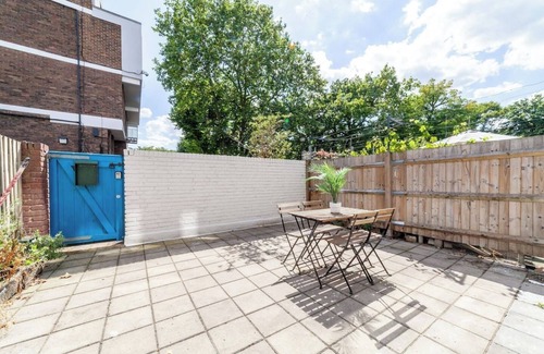 Mildmay Apartment | 2 Bed Garden Flat in Islington