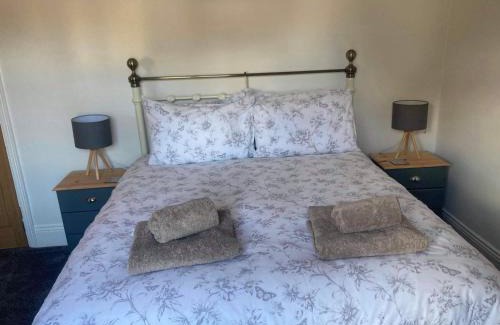 Skinningrove House | 2 bed house -close to Cleveland way,lovely beaches