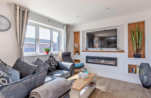 Axminster House | 2 Bed in Axminster 89471