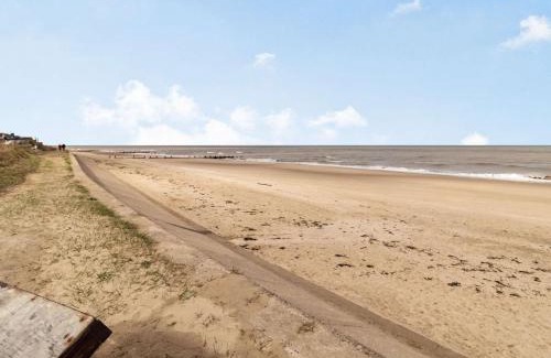 Bacton House | 2 Bed in Bacton 86430