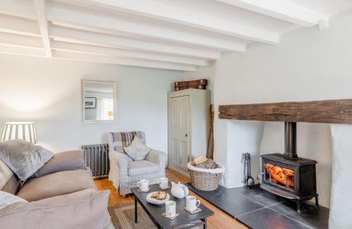 Cwmtirmynach House | 2 Bed in Betws-y-Coed SKN03