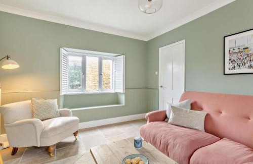Burton Bradstock House | 2 Bed in Burton Bradstock 93076