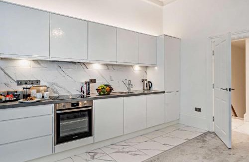 Carlisle House | 2 Bed in Carlisle 92868
