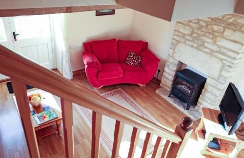 Cirencester House | 2 Bed in Cirencester CC094