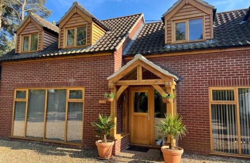 Foxley House | 2 bed in Dereham 86115