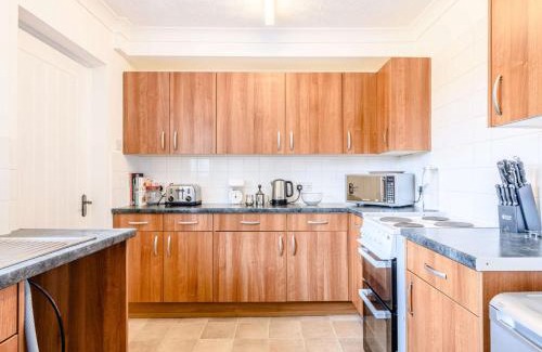 Holt House | 2 Bed in Holt 73518